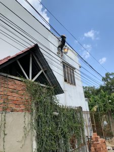 thợ sơn nhà
