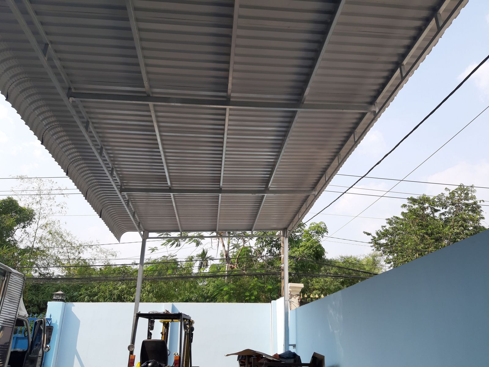 Các dịch vụ làm mái tôn tại TPHCM giá rẻ